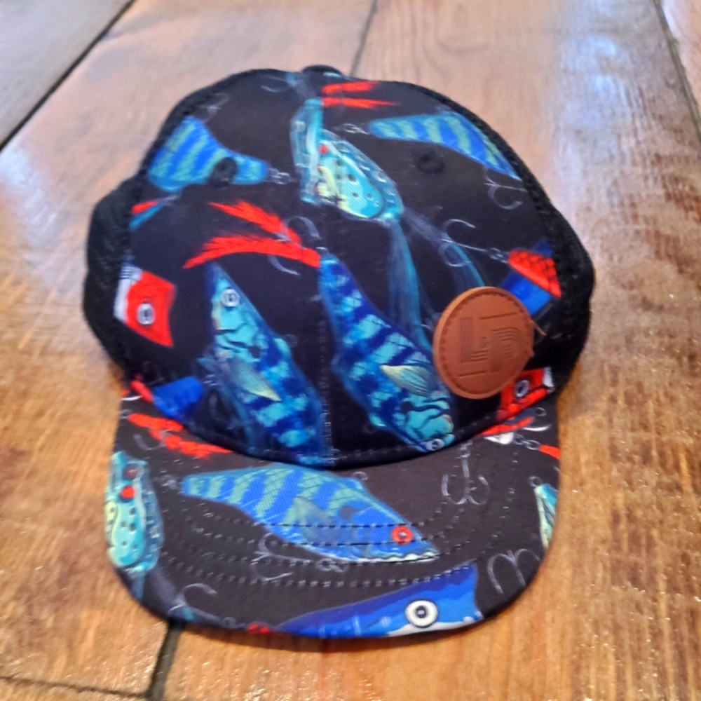 L and P mesh snapback baby hat
